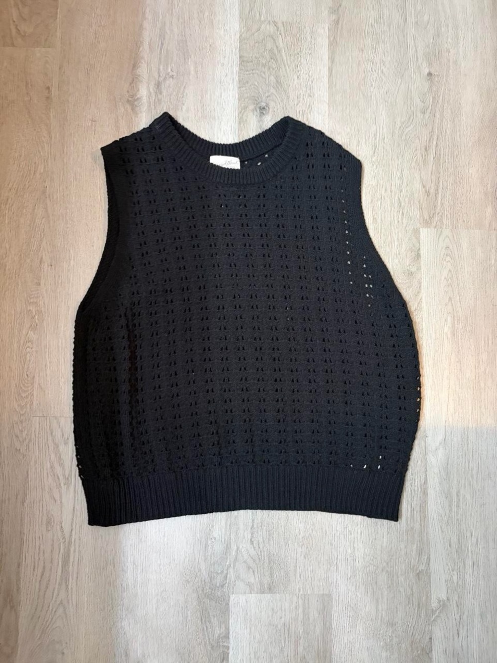 Universal Thread Black Open-Knit Sleeveless Tank